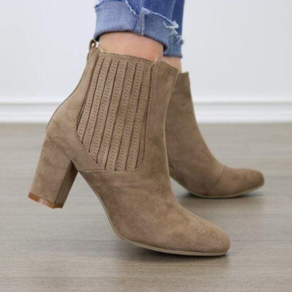 Ankle Boots Stacked Block Chunky Mid Heel Rounded Toe Taupe Suede Side Zipper - Picture 1 of 6
